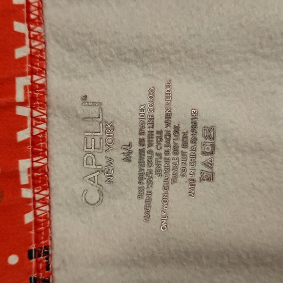 Kittens wearing Santa hats Fa la la Holiday Christmas leggings M/L Capelli EUC - Picture 3 of 7